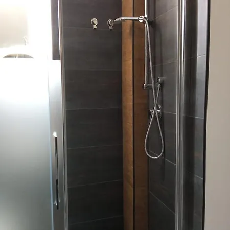 Apartamento Metro Station Capsula House Turín