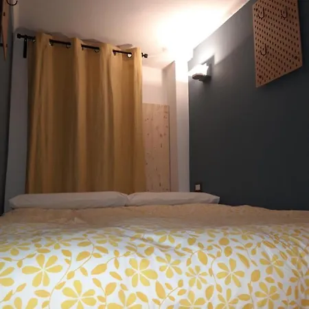 Apartamento Metro Station Capsula House Turín